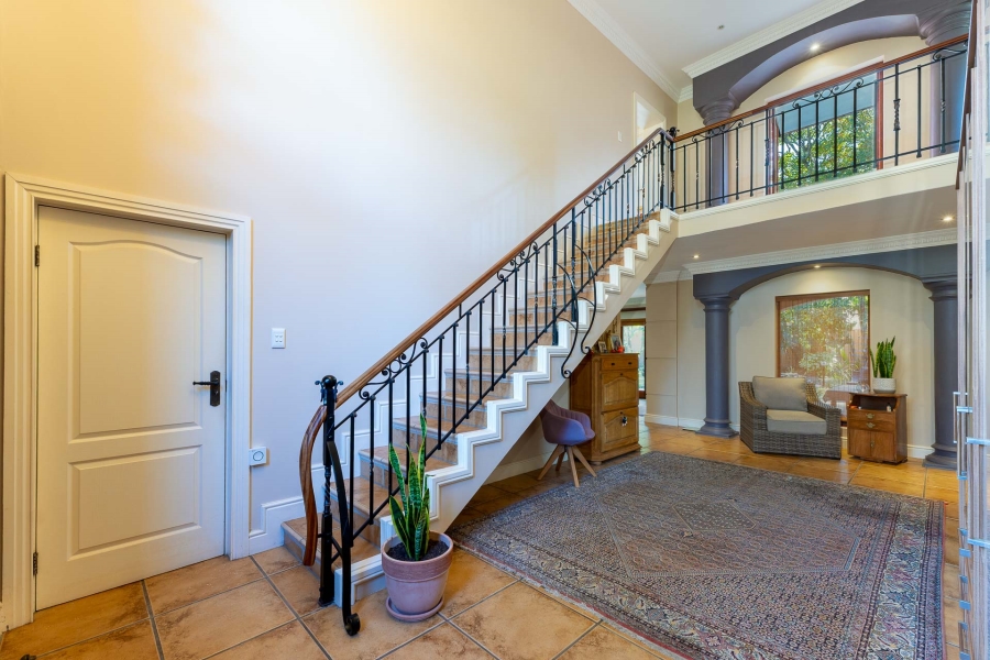 4 Bedroom Property for Sale in Heatherlands Western Cape